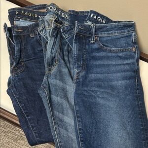 American Eagle Men's Dark and Light Blue slim straight and bootcut jeans
